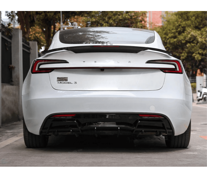 Накладка заднего бампера Tesla Model 3 черный глянец (2023+)