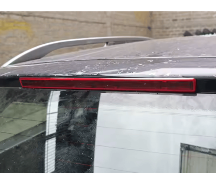 Верхний стоп-сигнал на Audi A4 B6 8E Avant (01-04)