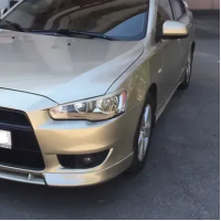 Вії Mitsubishi Lancer X, накладки фар Лансер 10