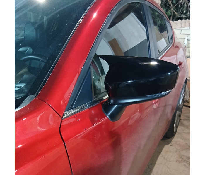Накладки на дзеркала Mazda 3 AXELA чорний глянець (2013-2017)